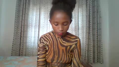 Snapshot of carababey chatting on March 1, 2025, 11:28 am carababey online show from March 1, 2025, 11:28 am