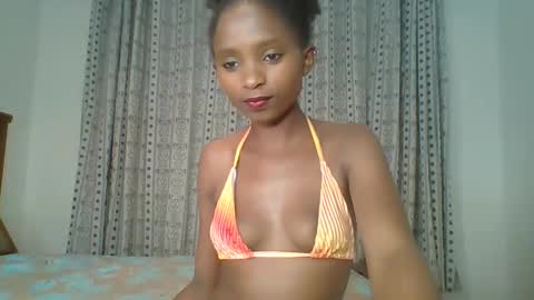 Snapshot of carababey chatting on March 1, 2025, 5:16 pm carababey online show from March 1, 2025, 5:16 pm