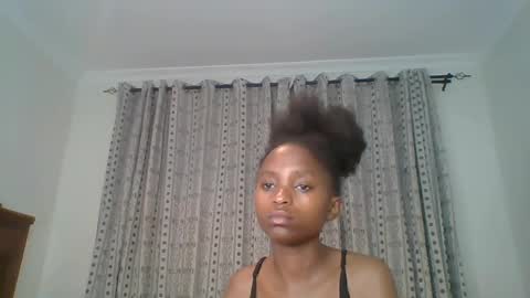 Snapshot of carababey chatting on March 3, 2025, 11:24 pm carababey online show from March 3, 2025, 11:24 pm