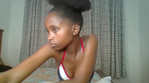 Snapshot of carababey chatting on March 8, 2025, 11:18 pm carababey online show from March 8, 2025, 11:18 pm