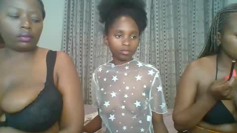 Snapshot of carababey chatting on March 12, 2025, 4:46 pm carababey online show from March 12, 2025, 4:46 pm