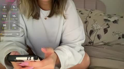 Snapshot of carabou11 chatting on June 9, 2026, 9:26 pm Cara Bou online show from June 9, 2026, 9:26 pm