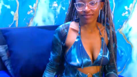 caramelchoco69 online show from July 13, 2026, 9:34 am