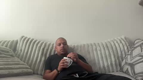 caramelizedzeus online show from November 12, 2025, 3:45 pm