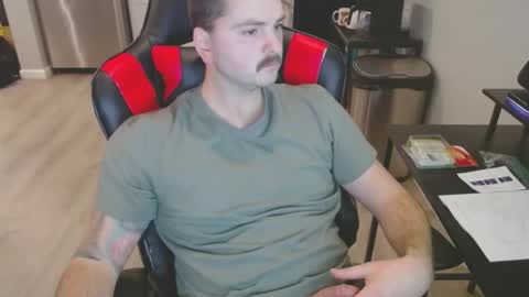 cardi_beans online show from January 3, 2025, 5:17 am