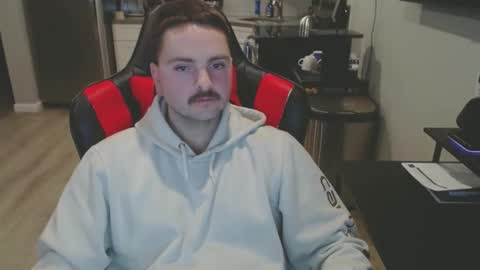 cardi_beans online show from January 26, 2025, 10:02 pm