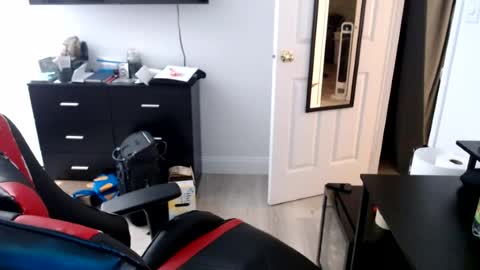 cardi_beans online show from July 24, 2026, 5:49 am