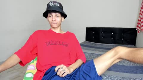 Carlos and Cristian  online show from January 19, 2025, 5:15 am