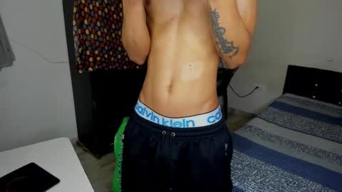 Carlos and Cristian  online show from October 15, 2025, 5:57 pm