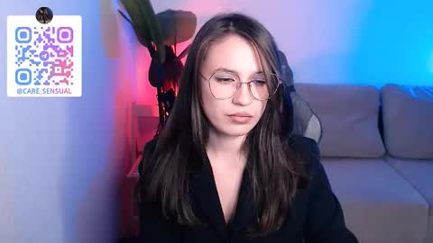 Snapshot of care_sensual chatting on October 23, 2025, 3:22 pm Mary online show from October 23, 2025, 3:22 pm