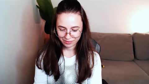 Snapshot of care_sensual chatting on November 21, 2025, 3:22 pm Mary online show from November 21, 2025, 3:22 pm