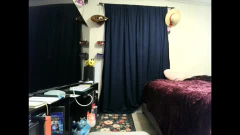 Snapshot of careerwife chatting on March 9, 2026, 2:26 am careerwife online show from March 9, 2026, 2:26 am