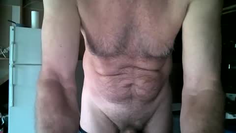 Caressluving online show from September 12, 2025, 7:58 pm