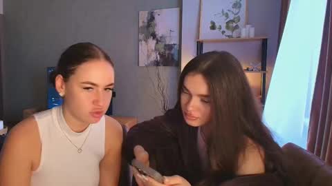 Snapshot of caressyourself chatting on November 26, 2025, 7:42 am caressyourself online show from November 26, 2025, 7:42 am