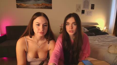 Snapshot of caressyourself chatting on January 8, 2026, 9:22 am caressyourself online show from January 8, 2026, 9:22 am