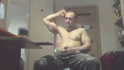 Laz online show from April 9, 2026, 8:25 pm