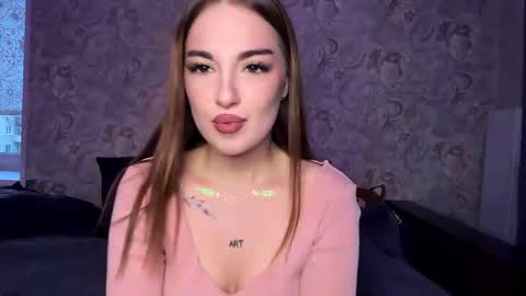 Snapshot of carisadelon chatting on April 10, 2026, 3:50 pm carisadelon online show from April 10, 2026, 3:50 pm