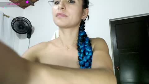 Snapshot of carla_lopex chatting on August 9, 2026, 3:23 am Carla online show from August 9, 2026, 3:23 am