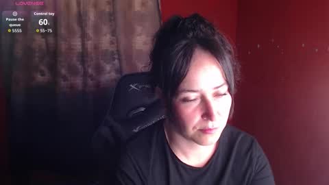 Carla naugthy  online show from November 21, 2025, 12:04 pm