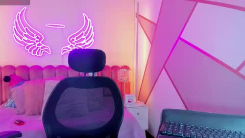 carla online show from March 22, 2026, 3:21 am