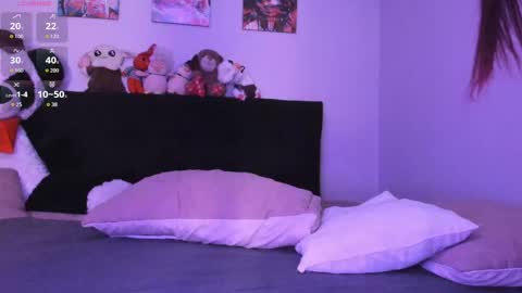 Carla online show from April 12, 2026, 3:44 am