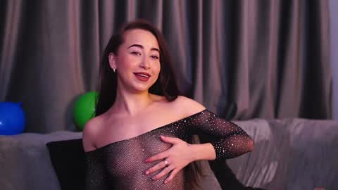 CarlaGavin online show from December 3, 2024, 8:16 am