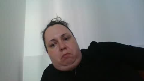 Carlaruth online show from September 14, 2025, 1:21 pm