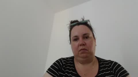Snapshot of carlaruth chatting on July 9, 2026, 7:01 am Carlaruth online show from July 9, 2026, 7:01 am
