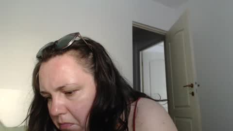 Snapshot of carlaruth chatting on July 25, 2026, 4:37 pm Carlaruth online show from July 25, 2026, 4:37 pm