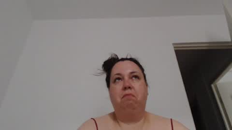 Snapshot of carlaruth chatting on July 27, 2026, 3:02 am Carlaruth online show from July 27, 2026, 3:02 am