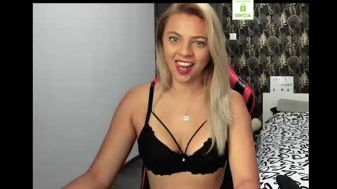 Snapshot of carlastacefun chatting on June 23, 2026, 3:59 am CarlaStaceFun online show from June 23, 2026, 3:59 am