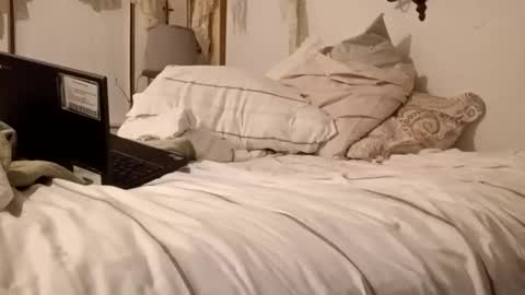 Snapshot of carldhammers chatting on November 9, 2025, 11:47 pm carldhammers online show from November 9, 2025, 11:47 pm