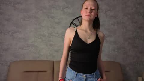 Kate - online show from April 2, 2026, 6:05 pm