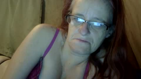 carleeswoman08 online show from January 31, 2025, 1:23 pm