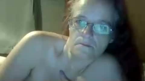 Snapshot of carleeswoman08 chatting on August 5, 2026, 11:35 am carleeswoman08 online show from August 5, 2026, 11:35 am