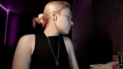 Amy online show from March 12, 2026, 3:29 pm