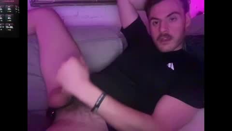 Snapshot of carlhung_69 chatting on February 18, 2025, 1:54 am carlhung 69 hairy friends gay bi online show from February 18, 2025, 1:54 am