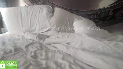 Snapshot of carlhung_69 chatting on November 12, 2025, 1:33 pm carlhung 69 hairy friends gay bi online show from November 12, 2025, 1:33 pm