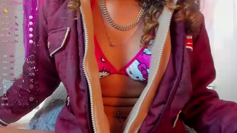 Snapshot of carlie_evans chatting on December 8, 2024, 6:17 pm carlie Evans online show from December 8, 2024, 6:17 pm