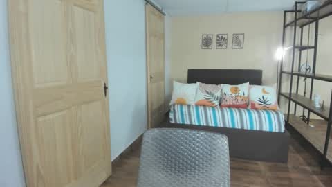 carlin1511 online show from January 10, 2026, 8:21 pm