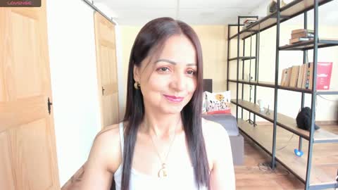 carlin1511 online show from April 4, 2026, 7:22 pm