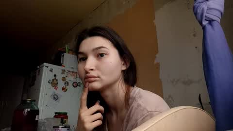 Snapshot of carlinematsuzaki chatting on February 12, 2026, 1:06 pm Jessie online show from February 12, 2026, 1:06 pm