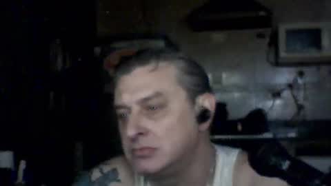 carlos712009 online show from March 9, 2026, 6:39 am