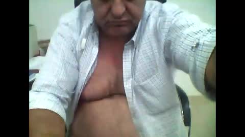 Snapshot of carlos8711 chatting on September 23, 2025, 4:10 pm carlos8711 online show from September 23, 2025, 4:10 pm