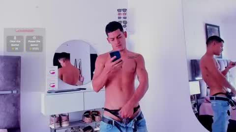 Snapshot of carloshero69 chatting on July 15, 2026, 8:14 pm carloshero69 online show from July 15, 2026, 8:14 pm