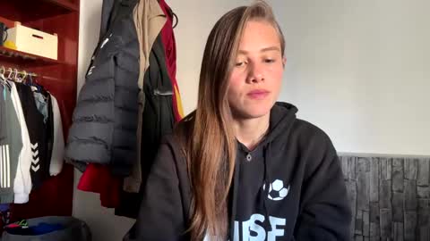 Snapshot of carlotta4you chatting on January 8, 2025, 11:10 am Carlotta4you online show from January 8, 2025, 11:10 am