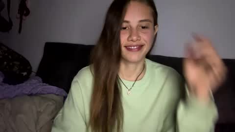 Snapshot of carlotta4you chatting on January 11, 2025, 12:44 am Carlotta4you online show from January 11, 2025, 12:44 am