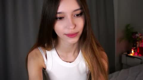 Emily online show from April 1, 2026, 4:13 am