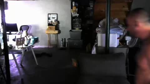 Carl online show from December 9, 2024, 6:34 am
