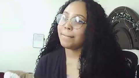 CARAMEL xoxo online show from February 10, 2026, 4:44 pm